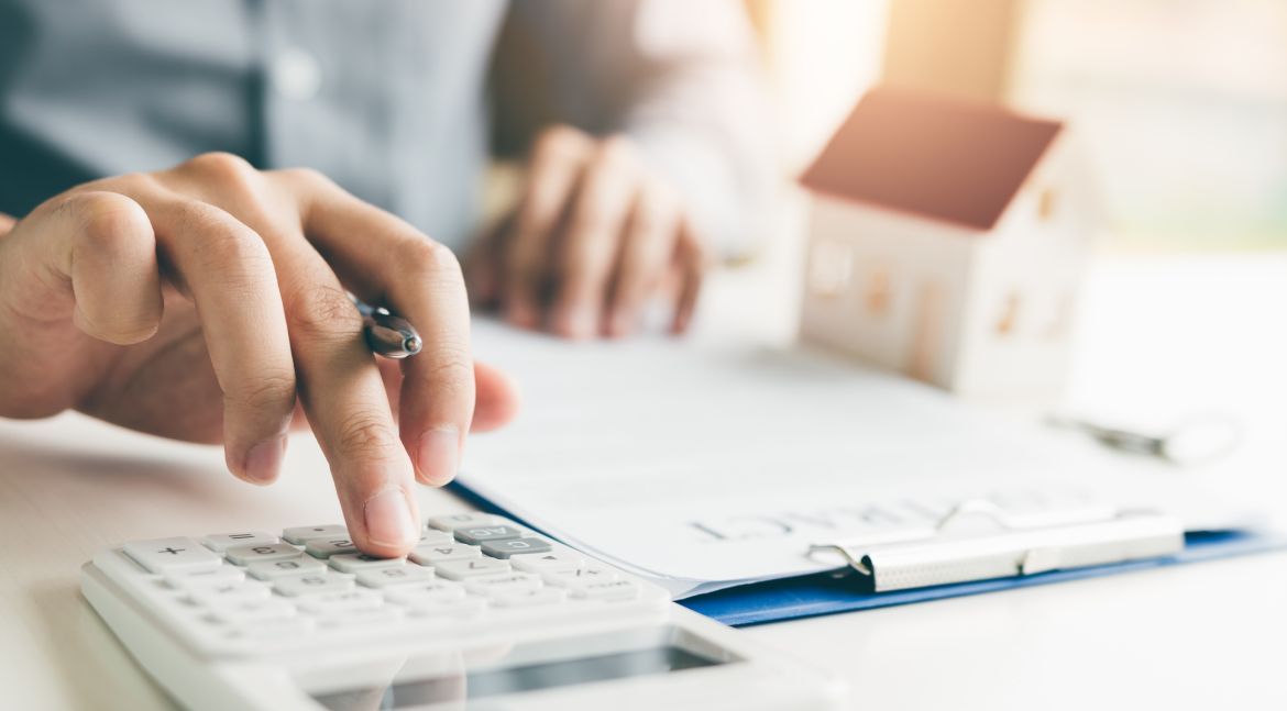 Czym jest nadpłata kredytu hipotecznego i czy to się opłaca?